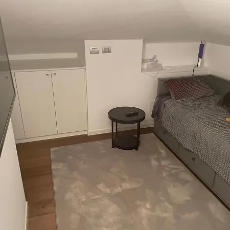 Penthouse With Stunning View * Moltrasio