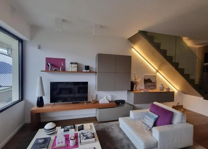 Penthouse With Stunning View Moltrasio